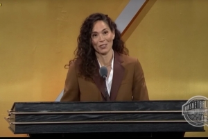 苏-伯德:詹韦炮在梦八一直在讨论把天赋带到哪、3+1合同之类的 苏-伯德:詹韦炮在梦八一直在讨论把天赋带到哪、3+1合同之类的