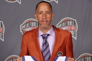 活塞官方:祝贺泰肖恩-普林斯和梦八队入选奈史密斯篮球名人堂 活塞官方:祝贺泰肖恩-普林斯和梦八队入选奈史密斯篮球名人堂