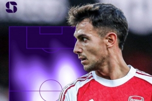 大闸!苏维门迪此前4赛季在中场三区赢得球权400次,是西甲唯一 大闸!苏维门迪此前4赛季在中场三区赢得球权400次,是西甲唯一