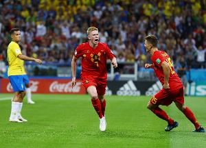 技惊四座!德凯回敲做球,德布劳内禁区线上轰出世界波直挂死角 技惊四座!德凯回敲做球,德布劳内禁区线上轰出世界波直挂死角