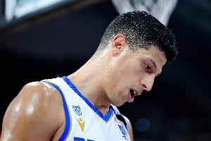 难阻失利!丰泰基奥15中8拿到全队最高22分加5板3断 三分10中4 难阻失利!丰泰基奥15中8拿到全队最高22分加5板3断 三分10中4