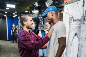 为好友阿尔卡拉斯美网决赛打气！巴特勒：今天我与你同在！