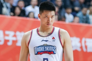 CBA官网更新联赛自由球员名单:新增曾繁日、田宇恒 CBA官网更新联赛自由球员名单:新增曾繁日、田宇恒