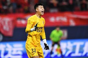 刘殿座:我在国家队有自己的作用 联赛目标还是要一场一场去拼 刘殿座:我在国家队有自己的作用 联赛目标还是要一场一场去拼