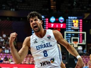 不敌怪兽!阿夫迪亚11中5&罚球10中8揽22分 球队无缘八强 不敌怪兽!阿夫迪亚11中5&罚球10中8揽22分 球队无缘八强