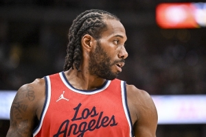 名嘴谈小卡涉嫌阴阳合同一事:5000万太多了 要是500万还好解释 名嘴谈小卡涉嫌阴阳合同一事:5000万太多了 要是500万还好解释