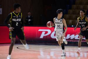 逆天数据!韩国U16核心后卫朴泰俊单场狂揽17抢断+24分5板8助! 逆天数据!韩国U16核心后卫朴泰俊单场狂揽17抢断+24分5板8助!