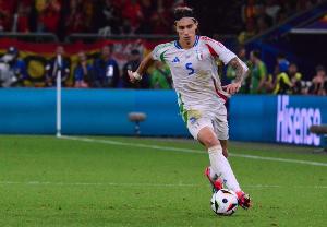 关键缺阵?被以色列进4球,意大利后防首发仅替换卡拉菲奥里 关键缺阵?被以色列进4球,意大利后防首发仅替换卡拉菲奥里