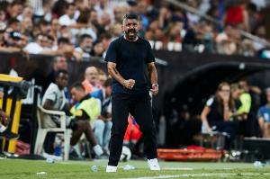 加图索:4-2领先还高压逼抢是我的错 托纳利的技术比我当年更好 加图索:4-2领先还高压逼抢是我的错 托纳利的技术比我当年更好