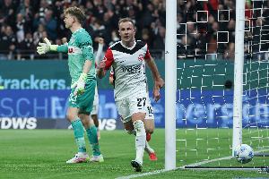 法兰克福CEO：格策是非常重要的球员，我们会在冬窗坐下来谈续约