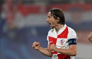 莫德里奇:苏西奇能加盟国米绝非偶然,他仍有进步空间 莫德里奇:苏西奇能加盟国米绝非偶然,他仍有进步空间