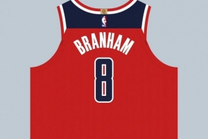 球衣记者:布兰纳姆在奇才穿8号球衣 队史上一位是卡林顿 球衣记者:布兰纳姆在奇才穿8号球衣 队史上一位是卡林顿