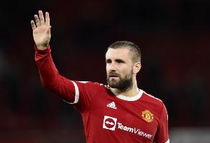 卢克肖:球迷在曼联最艰难时刻仍不离不弃,对此我们永远心怀感激 卢克肖:球迷在曼联最艰难时刻仍不离不弃,对此我们永远心怀感激