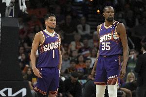 米西奇:KD惊讶于自己在太阳的战术地位之低 年轻人享受与其交流 米西奇:KD惊讶于自己在太阳的战术地位之低 年轻人享受与其交流