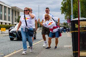 差评!女子为丈夫网购利兹联官方新款装备,却收到XXXL桑德兰球衣 差评!女子为丈夫网购利兹联官方新款装备,却收到XXXL桑德兰球衣