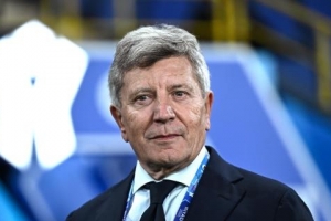 意甲主席:米兰vs科莫在海外办是必要需求 祝贺加图索取得2场胜利 意甲主席:米兰vs科莫在海外办是必要需求 祝贺加图索取得2场胜利