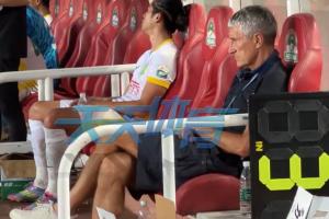 0-6泰山+0-2河南!国安主帅塞蒂恩赛后“石化” 久坐在替补席不动 0-6泰山+0-2河南!国安主帅塞蒂恩赛后“石化” 久坐在替补席不动