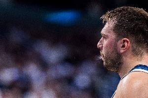 斯洛文尼亚资深教练:我们接近拿牌了 只要东契奇在阵中就有机会 斯洛文尼亚资深教练:我们接近拿牌了 只要东契奇在阵中就有机会