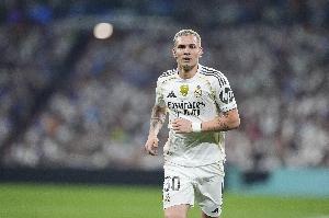 阿斯：马斯坦托诺提前结束休假回皇马训练，他力争首发和打进首球