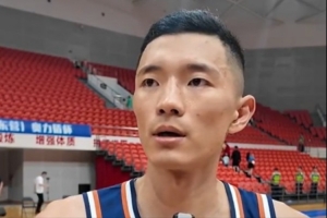 陈林坚:身体已经恢复8成 今天打得很放松 现在学会主动交流 陈林坚:身体已经恢复8成 今天打得很放松 现在学会主动交流