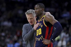 队记:勇士老将们在担忧库明加回归后的投入程度 队记:勇士老将们在担忧库明加回归后的投入程度