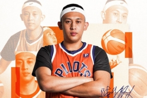 去年的CBA8号秀!桃园璞园领航猿官宣签约陈将双 去年的CBA8号秀!桃园璞园领航猿官宣签约陈将双