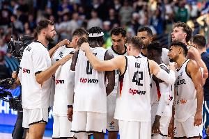 德国8战全胜晋级决赛!诺维茨基祝贺:进决赛喽 德国8战全胜晋级决赛!诺维茨基祝贺:进决赛喽