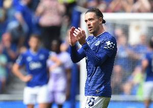 邮报:尽管普遍不看好格拉利什的转会,但主帅莫耶斯仍选择相信他 邮报:尽管普遍不看好格拉利什的转会,但主帅莫耶斯仍选择相信他