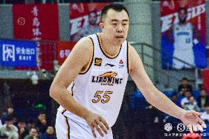 韩德君谈“功夫熊猫”外号:很霸气 我没感觉我自己特别可爱! 韩德君谈“功夫熊猫”外号:很霸气 我没感觉我自己特别可爱!