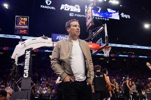 库班:早提醒过伊什比亚 别觉得你做生意的那套做法能直接拿到NBA 库班:早提醒过伊什比亚 别觉得你做生意的那套做法能直接拿到NBA