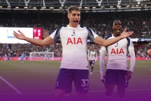 刷新纪录!热刺队史首次在英超客场赢西汉姆联至少3球 刷新纪录!热刺队史首次在英超客场赢西汉姆联至少3球