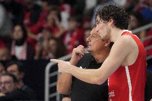 土耳其主帅:如果我进了决赛 我会赢 过去几年我是欧洲最佳主帅 土耳其主帅:如果我进了决赛 我会赢 过去几年我是欧洲最佳主帅