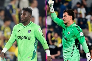 土超曼市德比😂奥纳纳埃德森首秀隔场相望,弗雷德萨维奇均打满 土超曼市德比😂奥纳纳埃德森首秀隔场相望,弗雷德萨维奇均打满