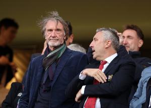 邮报:热刺就赞助纠纷反诉英力士,认为对方无权终止赞助要求赔钱 邮报:热刺就赞助纠纷反诉英力士,认为对方无权终止赞助要求赔钱