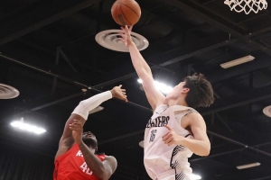 队记:杨瀚森有成为明星球员的潜力 赛季初他预计给克林根打替补 队记:杨瀚森有成为明星球员的潜力 赛季初他预计给克林根打替补