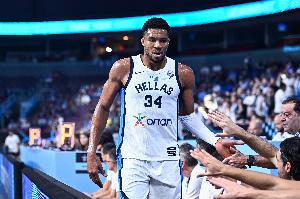 字母:能让1200万希腊人快乐&能够激励下一代 这是我生涯最大成就 字母:能让1200万希腊人快乐&能够激励下一代 这是我生涯最大成就