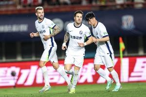 足球报:武汉三镇今年不欠薪,俱乐部正在推动股改事宜 足球报:武汉三镇今年不欠薪,俱乐部正在推动股改事宜