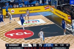 还有悬念!帕帕尼古拉乌打到马尔卡宁被吹违体犯规 芬兰2罚1掷 还有悬念!帕帕尼古拉乌打到马尔卡宁被吹违体犯规 芬兰2罚1掷