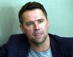 欧文:曼联重返巅峰是漫长过程,表现不佳的责任不能只归咎于教练 欧文:曼联重返巅峰是漫长过程,表现不佳的责任不能只归咎于教练