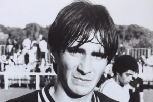 R.I.P. 前巴黎圣日耳曼球员帕特里克-格拉潘逝世,享年69岁 R.I.P. 前巴黎圣日耳曼球员帕特里克-格拉潘逝世,享年69岁