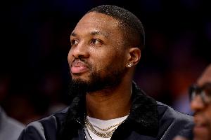 利拉德:社媒时代人才发掘越来越透明 现在是进入NBA最简单的时代 利拉德:社媒时代人才发掘越来越透明 现在是进入NBA最简单的时代