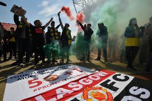 邮报：曼联球迷计划联合俱乐部各球迷团体，团结对抗俱乐部决策