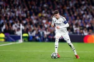 巴尔韦德:教练知道我不太喜欢踢边后卫,但我始终愿为球队服务 巴尔韦德:教练知道我不太喜欢踢边后卫,但我始终愿为球队服务