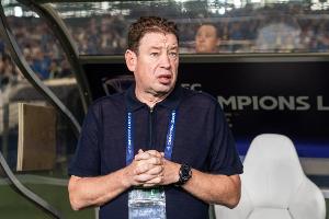 足球报:申花对首场亚冠的定位并不特别优先 年轻球员展现出拼劲 足球报:申花对首场亚冠的定位并不特别优先 年轻球员展现出拼劲