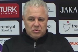 媒体人:舒穆迪卡在云南玉昆年薪100万欧,12月就可以到位 媒体人:舒穆迪卡在云南玉昆年薪100万欧,12月就可以到位