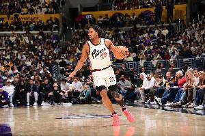 美记:活塞对艾维有信心 但消息人士表示他的情况很微妙 美记:活塞对艾维有信心 但消息人士表示他的情况很微妙