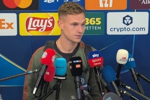 基米希:下半场开局并不算顺利 重要的是应该坚持自己的打法 基米希:下半场开局并不算顺利 重要的是应该坚持自己的打法