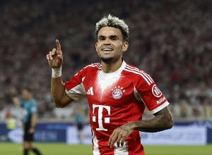 迪亚斯:今夏和巴萨有过对话,但我很高兴加盟拜仁这种伟大俱乐部 迪亚斯:今夏和巴萨有过对话,但我很高兴加盟拜仁这种伟大俱乐部