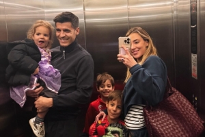 罗体:莫拉塔和妻子合伙开房地产公司,致力于管理各类房产 罗体:莫拉塔和妻子合伙开房地产公司,致力于管理各类房产