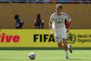 两次上诉被驳回!西媒:皇马将就赫伊森红牌向体育行政法庭申诉 两次上诉被驳回!西媒:皇马将就赫伊森红牌向体育行政法庭申诉